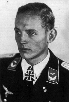 image of German pilot, Erich Hartman